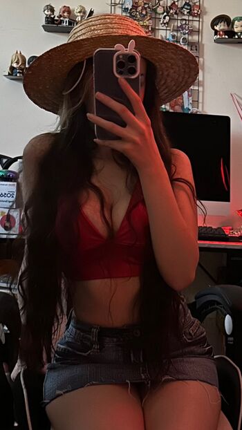Delusionalshne leaked private photo uncensored HD quality
