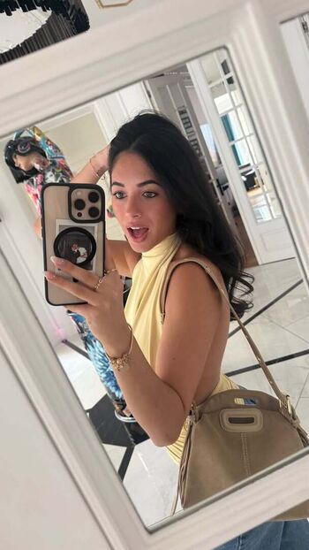 Demande glamgoomi leaked private photo uncensored HD quality