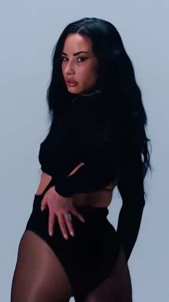 Demi lovato page leaked private photo uncensored HD quality