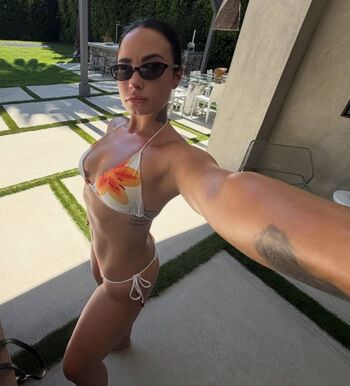 Demi lovato page leaked private photo uncensored HD quality