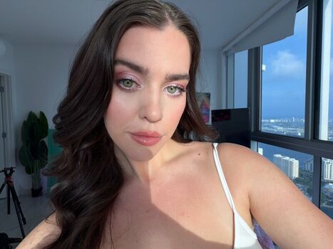 Dickdrainers  page leaked private photo uncensored HD quality