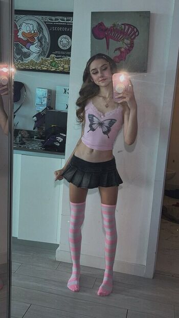 Dickdrainers  page leaked private photo uncensored HD quality
