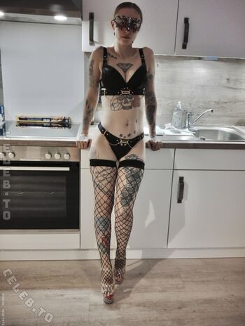 Dirtyaddel page leaked private photo uncensored HD quality