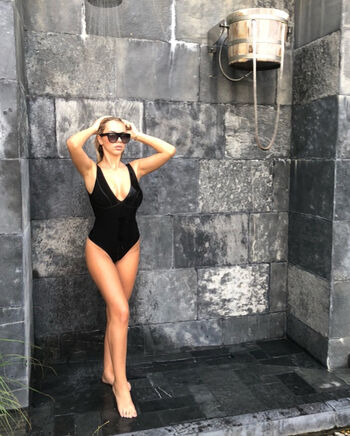Dita istrefi leaked private photo uncensored HD quality