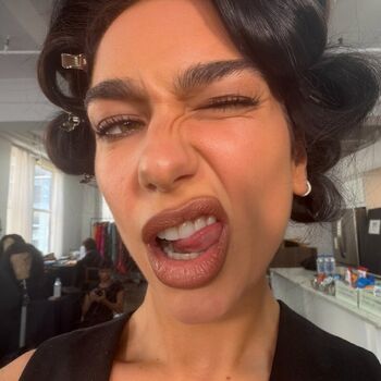 Dua lipa  page leaked private photo uncensored HD quality