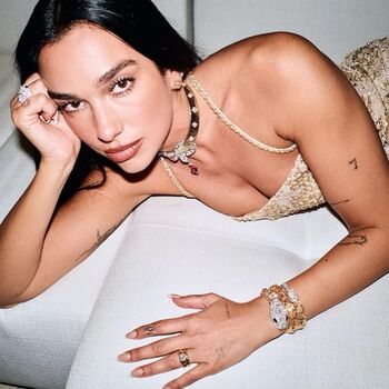 Dua lipa  page leaked private photo uncensored HD quality