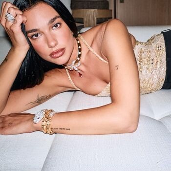 Dua lipa  page leaked private photo uncensored HD quality