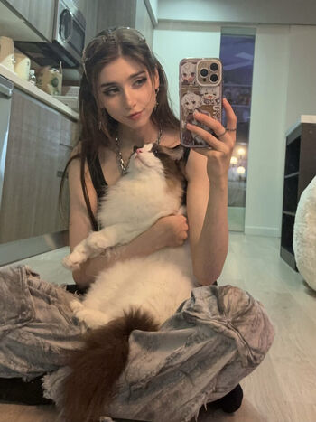 Duckie cos  page leaked private photo uncensored HD quality