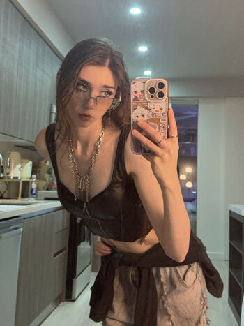 Duckie cos  page leaked private photo uncensored HD quality