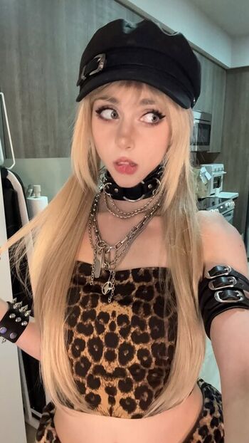 Duckie cos  page leaked private photo uncensored HD quality