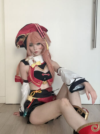 Duckie cos  page leaked private photo uncensored HD quality