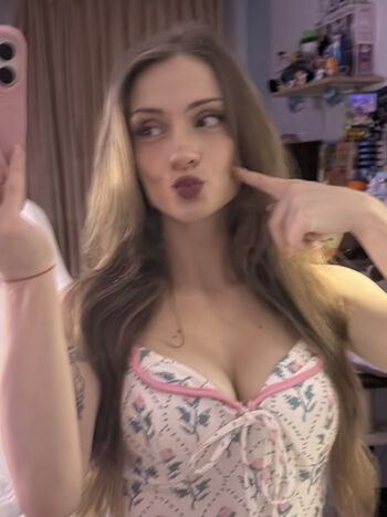 Duckiedoll page leaked private photo uncensored HD quality