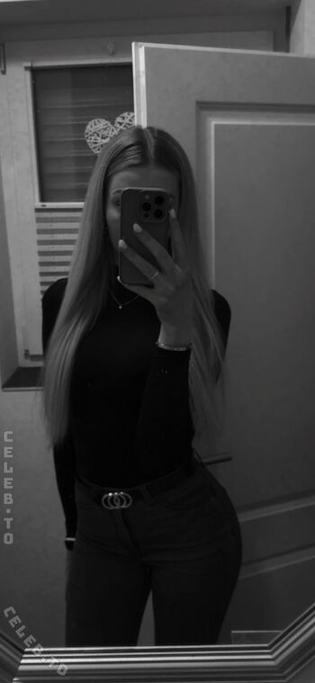 E blondie leaked private photo uncensored HD quality