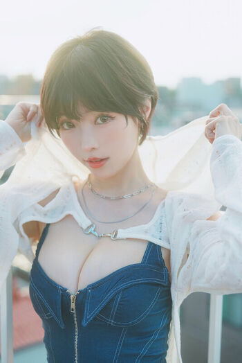 Eeelyeee  page leaked private photo uncensored HD quality