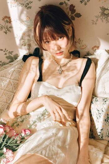 Eeelyeee  page leaked private photo uncensored HD quality