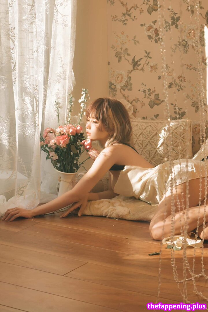 Eeelyeee / leaked private photo uncensored HD quality