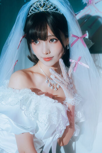 Eeelyeee  page leaked private photo uncensored HD quality