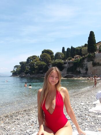 Ella friedland leaked private photo uncensored HD quality