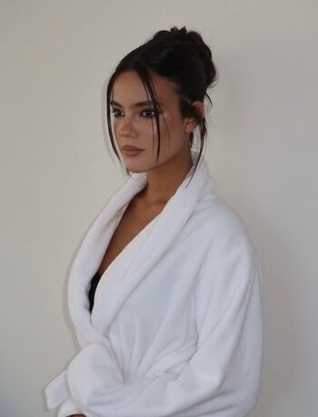 Ella mendelsohn page leaked private photo uncensored HD quality