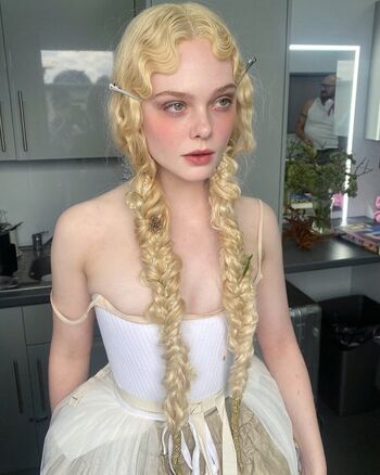 Elle fanning page leaked private photo uncensored HD quality