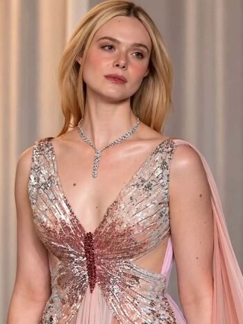 Elle fanning leaked private photo uncensored HD quality