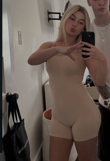 Ellie barton leaked private photo uncensored HD quality