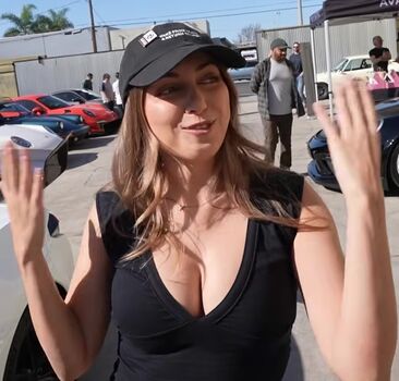 Emelia hartford page leaked private photo uncensored HD quality