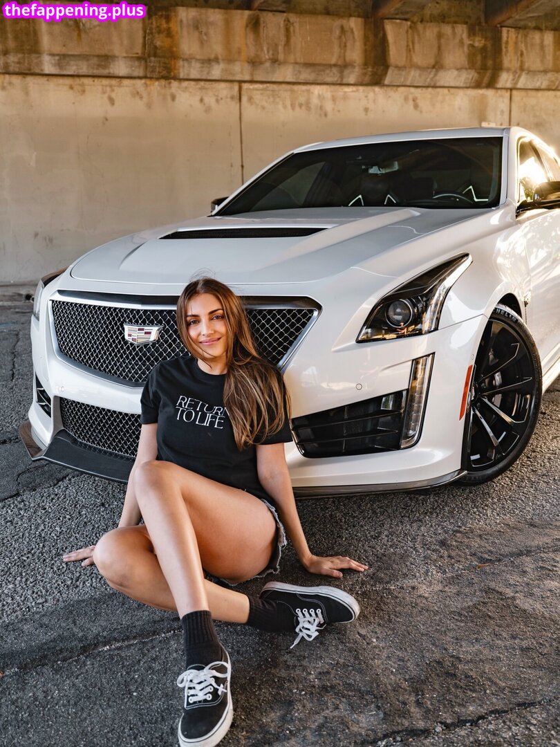 Photos/a/z/azra lifts //azra lifts  .jpg leaked private photo uncensored HD quality