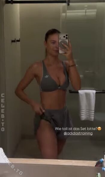 Emilia bte page leaked private photo uncensored HD quality