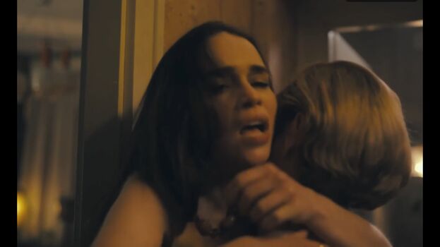 Emilia clarke page leaked private photo uncensored HD quality