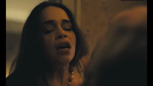 Emilia clarke page leaked private photo uncensored HD quality