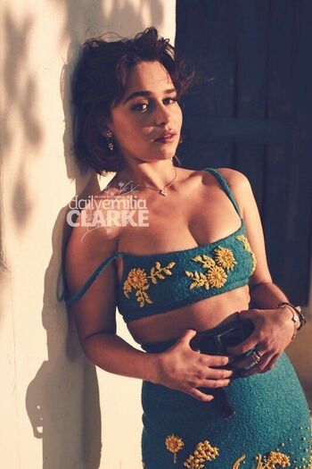 Emilia clarke page leaked private photo uncensored HD quality