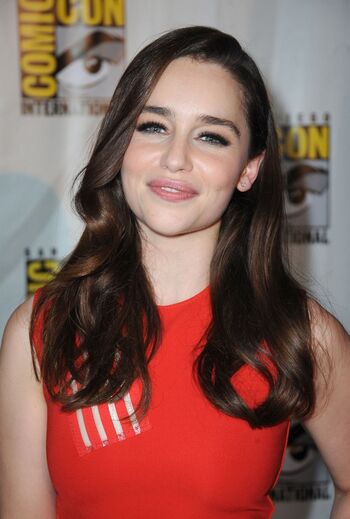 Emilia clarke page leaked private photo uncensored HD quality