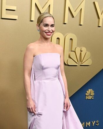 Emilia clarke leaked private photo uncensored HD quality