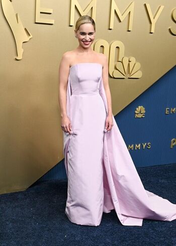 Emilia clarke leaked private photo uncensored HD quality