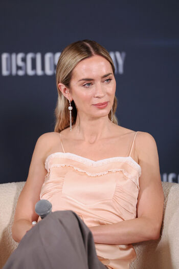 Emily blunt page leaked private photo uncensored HD quality