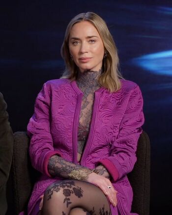 Emily blunt page leaked private photo uncensored HD quality