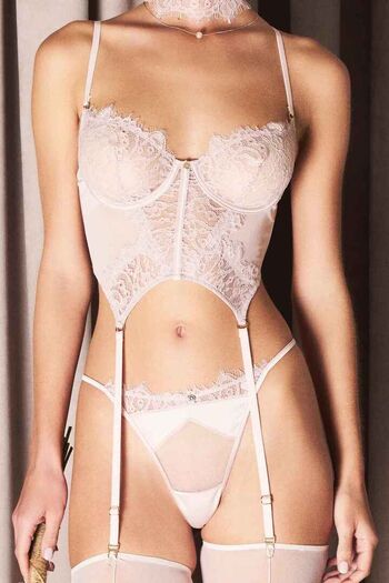 Emily feld  page leaked private photo uncensored HD quality