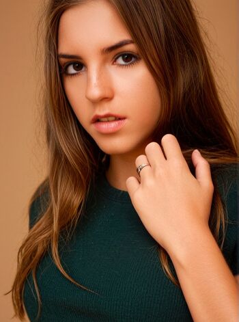 Emily feld  page leaked private photo uncensored HD quality