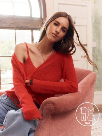 Emily feld  page leaked private photo uncensored HD quality