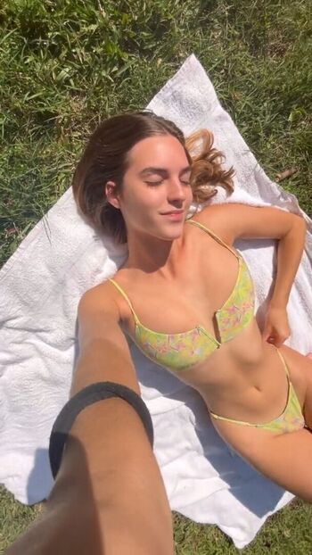 Emily feld  page leaked private photo uncensored HD quality