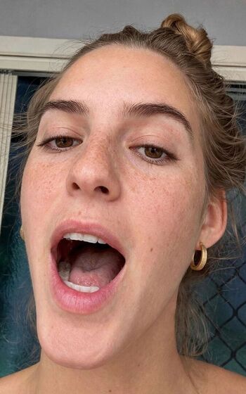 Emily feld  page leaked private photo uncensored HD quality