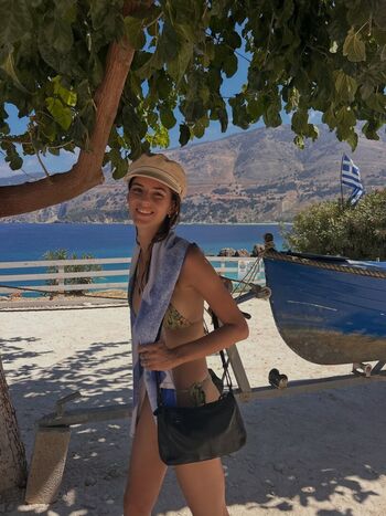 Emily feld  page leaked private photo uncensored HD quality