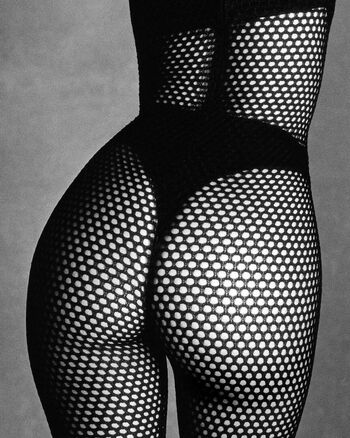 Emily ratajkowski  page leaked private photo uncensored HD quality