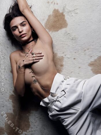 Emily ratajkowski  page leaked private photo uncensored HD quality