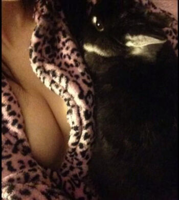Emiru  page leaked private photo uncensored HD quality
