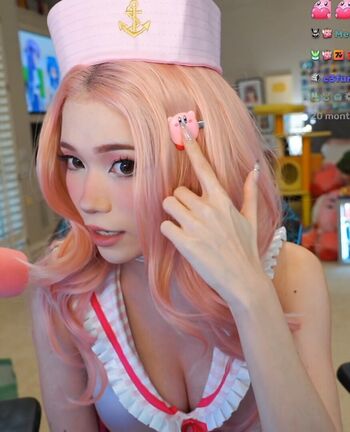 Emiru  page leaked private photo uncensored HD quality