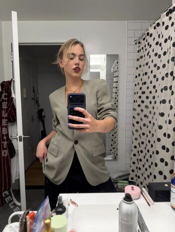 Emma brooks page leaked private photo uncensored HD quality