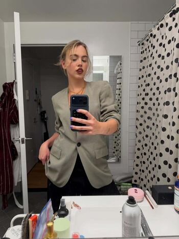 Emma brooks page leaked private photo uncensored HD quality