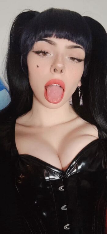Emma langevin page leaked private photo uncensored HD quality